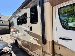 2017 Winnebago Navion 24J, $ 69,995