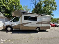 2017 Winnebago Navion 24J, $ 69,995