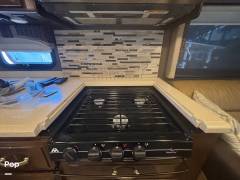 2017 Thor Motor Coach Palazzo 33.4, $ 94,900