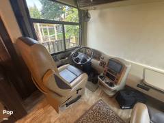 2017 Thor Motor Coach Palazzo 33.4, $ 94,900