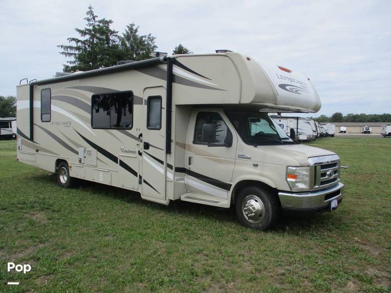 2018 Coachmen Leprechaun 311FS, $ 66,700