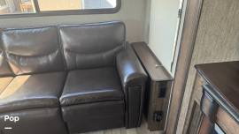 2020 Grand Design Solitude S-Class 2930RL, $ 42,300