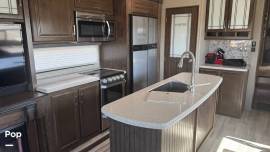 2020 Grand Design Solitude S-Class 2930RL, $ 42,300