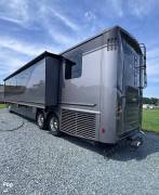2019 Winnebago Horizon 42Q, $ 222,222