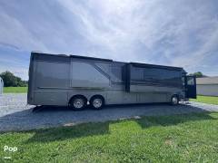 2019 Winnebago Horizon 42Q, $ 222,222