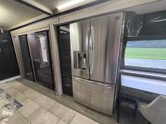 2019 Winnebago Horizon 42Q, $ 222,222
