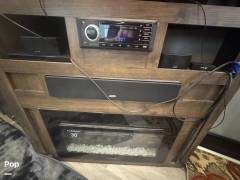 2018 Dutchmen Astoria 2513RLF, $ 18,000