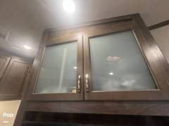 2018 Dutchmen Astoria 2513RLF, $ 18,000