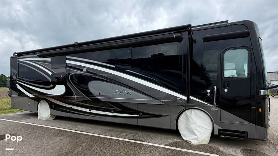 2020 Thor Motor Coach Aria 4000, $ 153,999