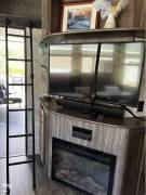 2019 Highland Ridge HIGHLANDER HF350H, $ 42,000