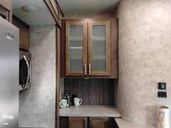 2019 Highland Ridge HIGHLANDER HF350H, $ 42,000