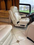 2007 Newmar Essex 4510, $ 130,000