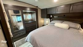 2021 Grand Design Reflection 28BH, $ 35,999