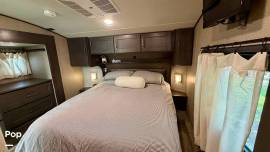 2021 Grand Design Reflection 28BH, $ 35,999