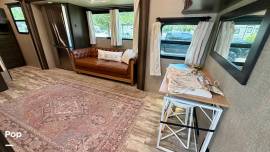 2021 Grand Design Reflection 28BH, $ 35,999