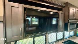 2021 Grand Design Reflection 28BH, $ 35,999