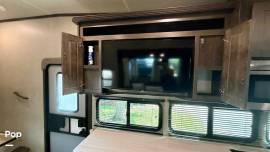 2021 Grand Design Reflection 28BH, $ 35,999