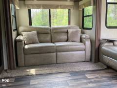 2018 Forest River Sierra 38FKOK, $ 35,000