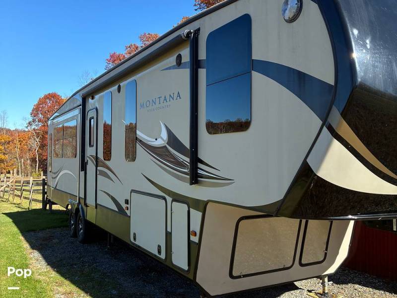 2017 Keystone Montana High Country 370BR, $ 34,995
