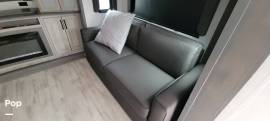 2024 Keystone Alpine 3700FL, $ 69,900