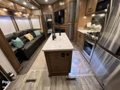 2021 DRV Full House LX455, $ 98,900