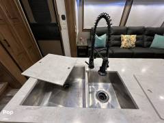 2021 DRV Full House LX455, $ 98,900