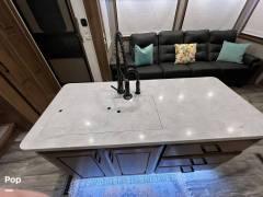 2021 DRV Full House LX455, $ 98,900