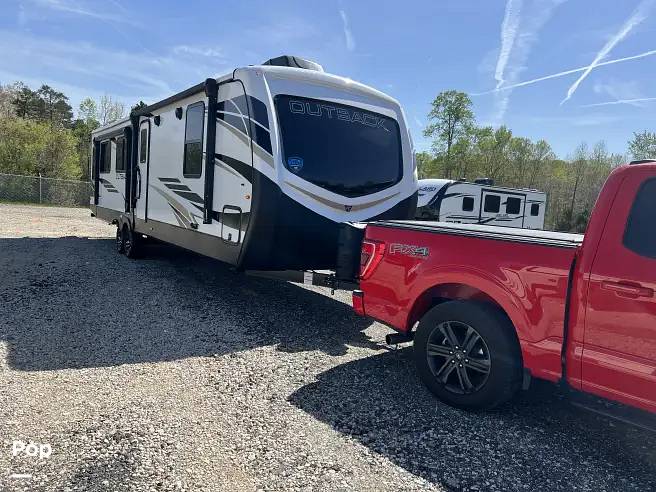 2022 Keystone Outback 328RL, $ 32,712