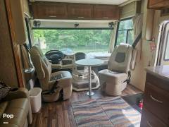 2018 Coachmen Mirada 35KB, $ 55,000