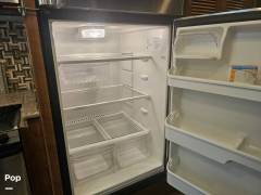 2018 Coachmen Mirada 35KB, $ 55,000