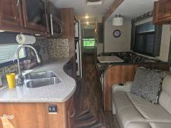 2018 Coachmen Mirada 35KB, $ 55,000