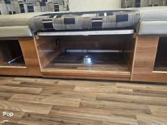 2018 Coachmen Mirada 35KB, $ 55,000