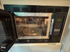 2022 Thor Motor Coach Axis 24.1, $ 91,199