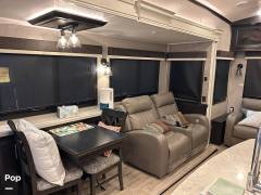 2021 Jayco Pinnacle 36SWSS, $ 52,600