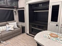 2021 Jayco Pinnacle 36SWSS, $ 52,600