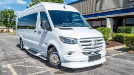 2025 Midwest Automotive Designs G-55, $ 145,900