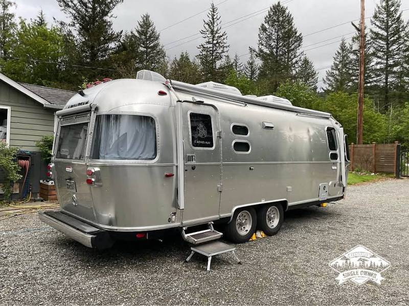 2021 Airstream International 25FB Twin Rear Hatch, $ 96,500