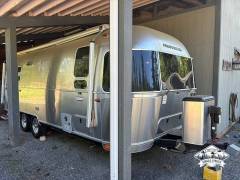 2021 Airstream International 25FB Twin Rear Hatch, $ 96,500