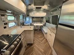 2021 Airstream International 25FB Twin Rear Hatch, $ 96,500