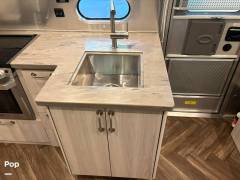 2021 Airstream International 25FB Twin Rear Hatch, $ 96,500