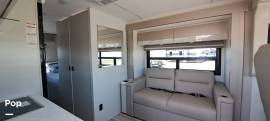2027 Thor Motor Coach Axis 24.1, $ 99,000