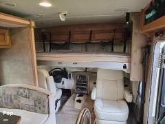 2015 Winnebago Vista 27N, $ 49,988