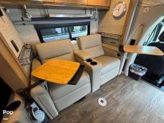 2020 Tiffin Wayfarer 25RW, $ 148,000