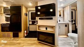 2024 Forest River Flagstaff Super Lite 26FKBS, $ 34,900