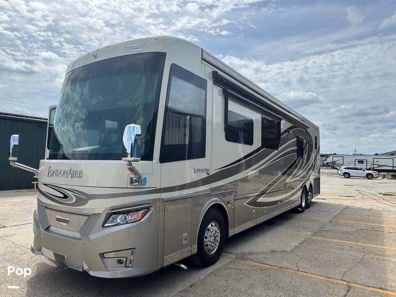 2019 Newmar London Aire 4543, $ 299,999