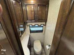 2019 Newmar London Aire 4543, $ 299,999