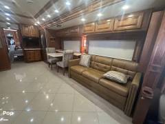 2013 Tiffin Phaeton 40QBH, $ 112,000