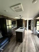 2021 Forest River Lacrosse Luxury Lite 3399SE, $ 31,200