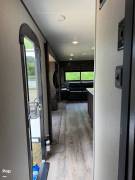 2021 Forest River Lacrosse Luxury Lite 3399SE, $ 31,200