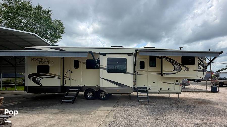 2019 Jayco North Point 383FKWS, $ 47,000